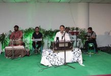 জামদানি উৎসবে নস্টালজিয়ায় ডুবলেন শ্রোতারা